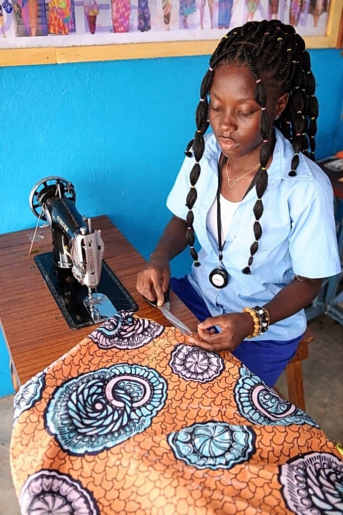 Atelier de haute couture ADINES-BÉNIN